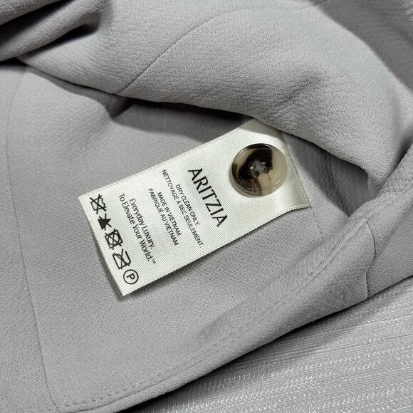 Aritzia Wilfred Rocco Vest Gray Slim Fit Japanese Crepe Button Up Blouse Size 4 - Picture 6 of 8